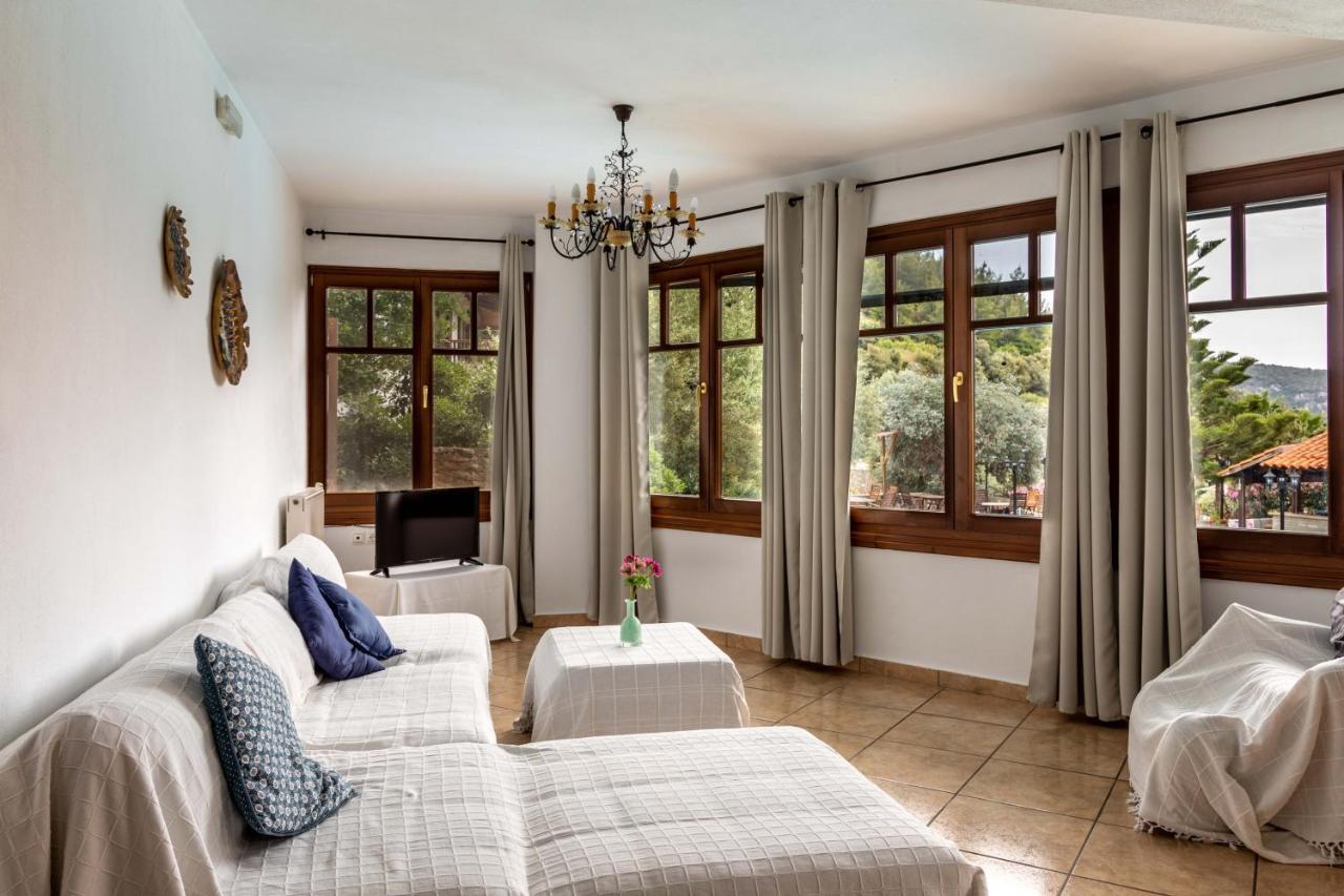 Porto Koufo Resort Buitenkant foto